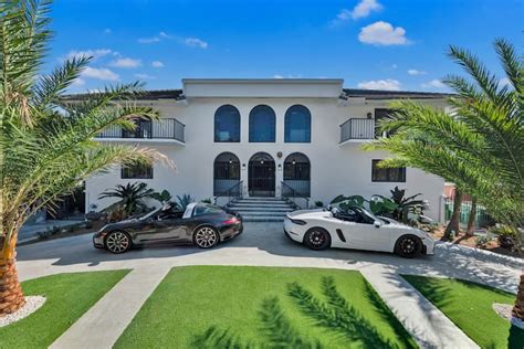 fendi mansion miami airbnb|Villa Maya *12 Bedroom 14,000 sq ft Miami Mansion* .